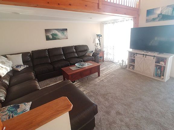4th image of 102 W Roosevelt Ave APT 6