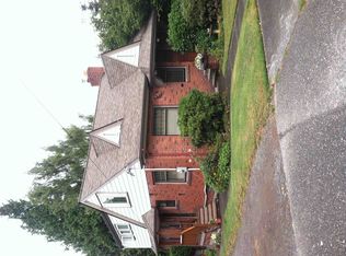 7711 14th Ave NE, Seattle, WA 98115