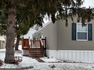 407 Sunny Dale Dr, Cranberry Township, PA