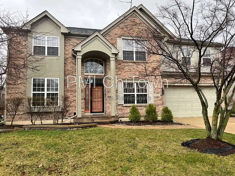 2050 Rockland Dr — Photo 1