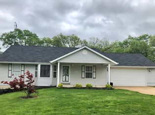 5733 Dogwood Dr, High Ridge, MO 63049