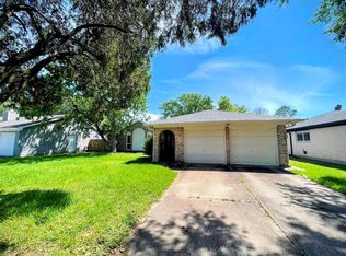 12219 South Dr, Houston, TX 77099