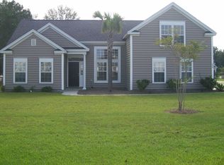 326 Lakewind Dr, Moncks Corner, SC 29461