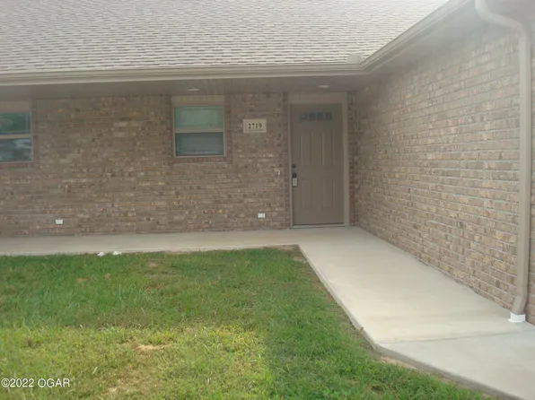 2719 Neosho Heights Ave, Neosho, MO 64850