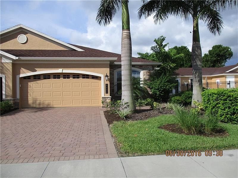 1st image of 4490 Turnberry Cir