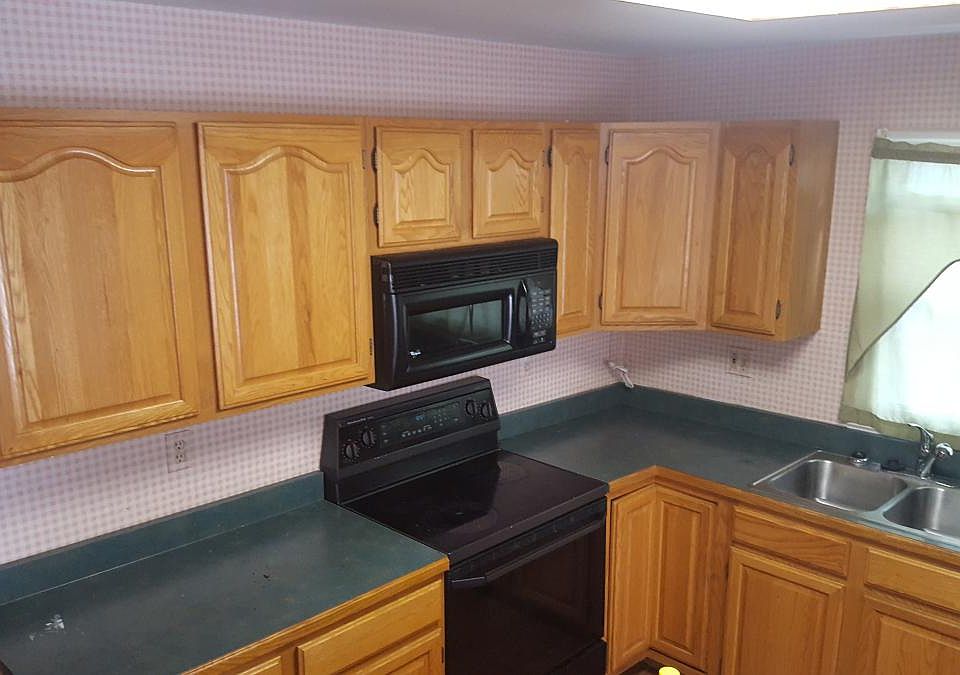 2nd image of 3140 Newgate Dr