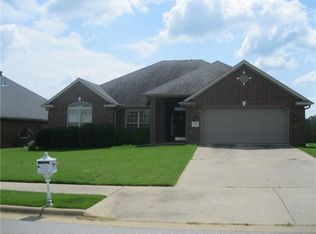 3776 Belinda Ln, Springdale, AR 72764