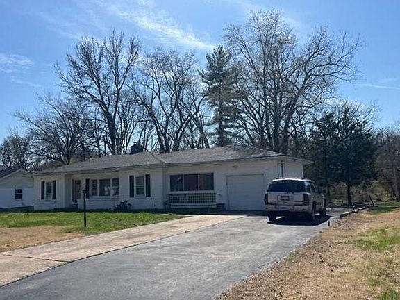 2nd image of 74 Capitol Hill Dr
