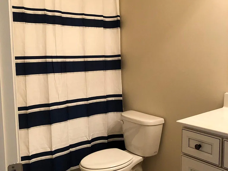 4125 Cordova Ln — Photo 34