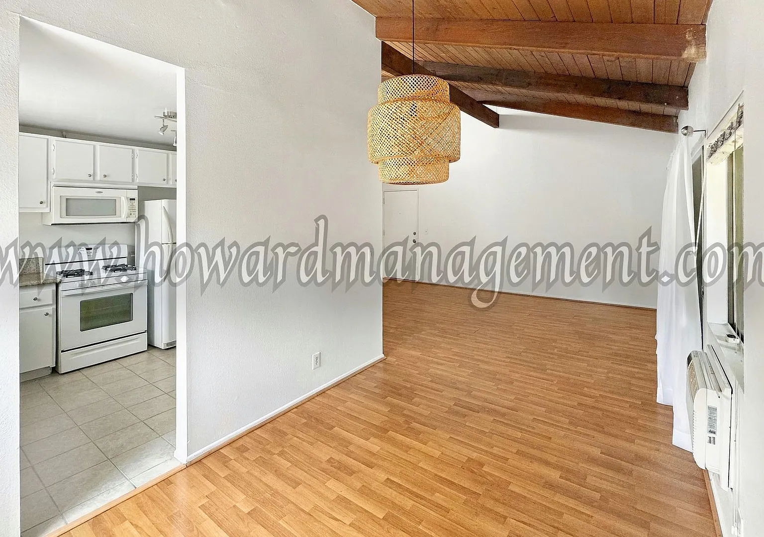 3 Bedroom 2 Bathroom Condo in the Desirable Tara Hill Community — Photo 4
