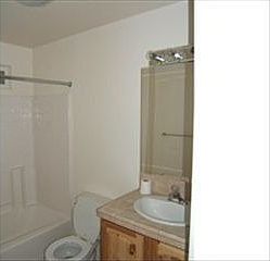 5th image of 1196 Lilac Dr