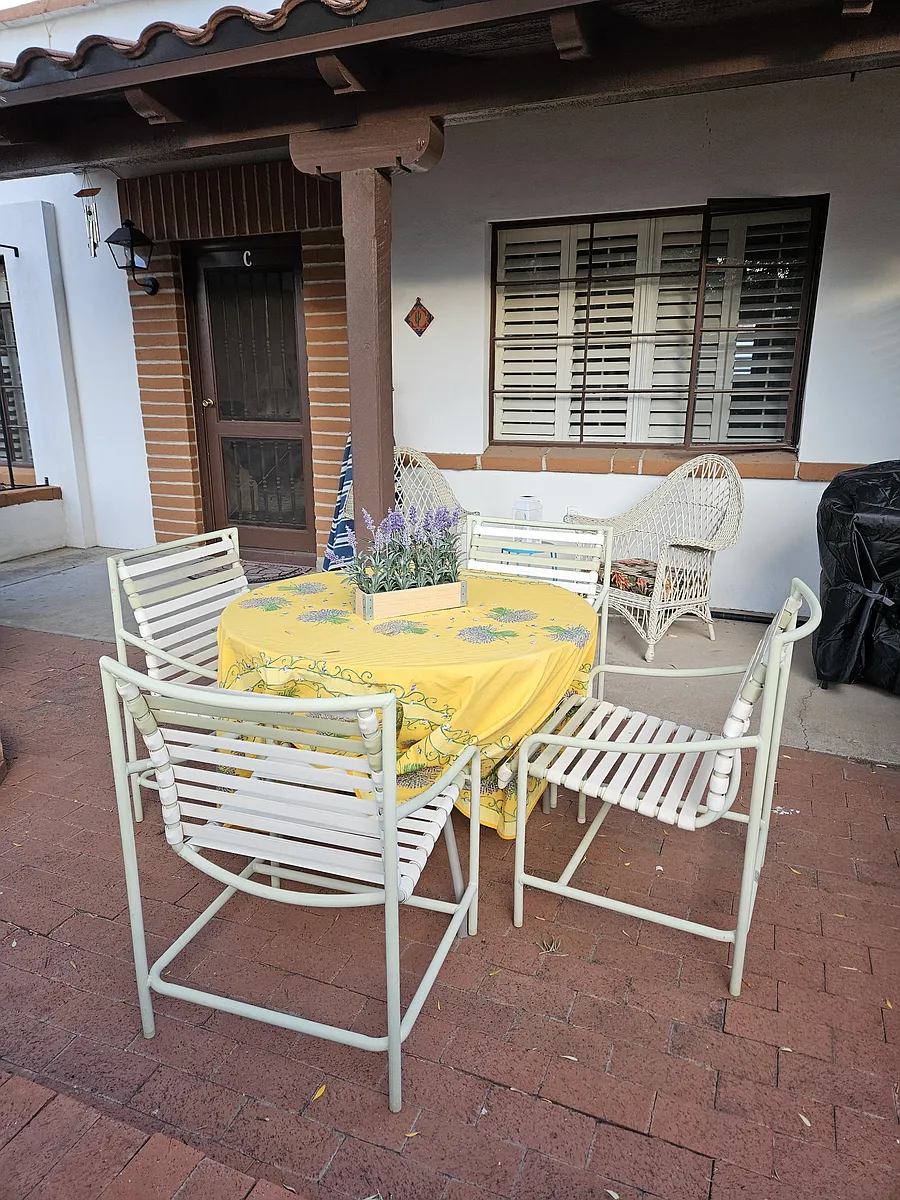 Building Photo - 387 S Paseo Quinta #C