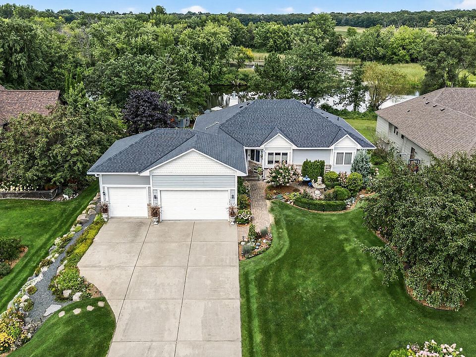 1st image of 4897 142nd Ln NW