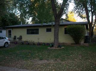 428 Wire Ave, Haysville, KS 67060