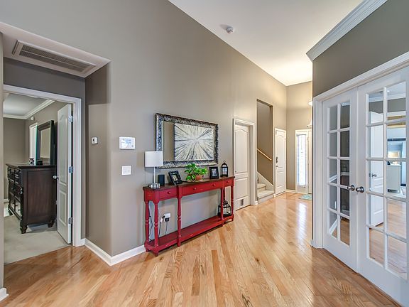 4th image of 5019 Bunker Ln