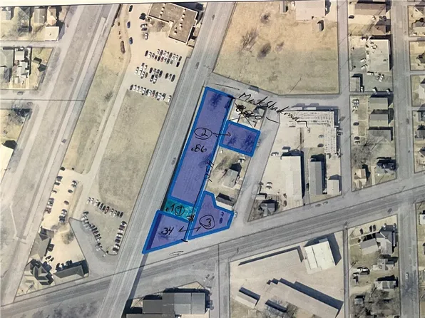 502 S Banker St, Effingham, IL 62401