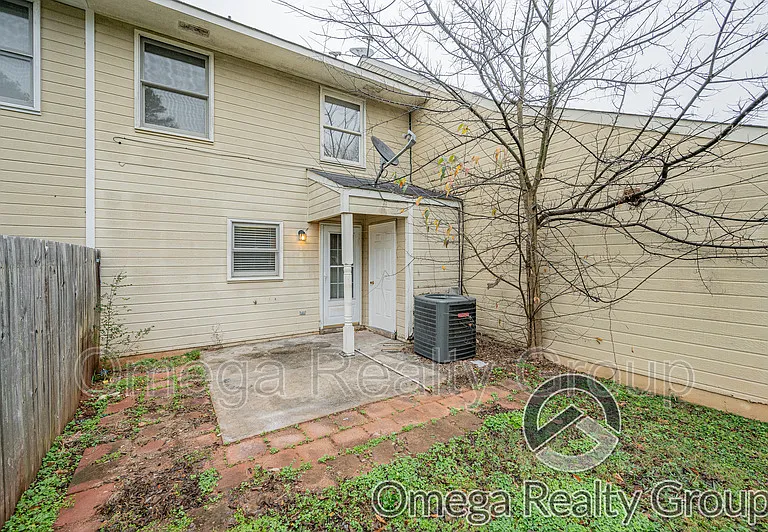 5057 Falling Creek Ln — Photo 24