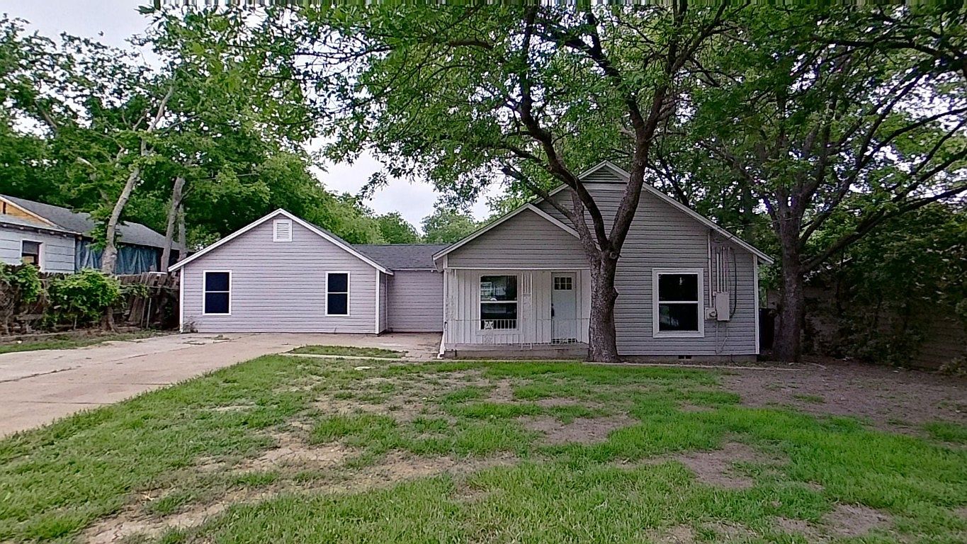 7840 Longfield Dr, White Settlement, TX 76108 | MLS #20342877 | Zillow