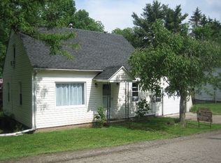 132 Gifford Ave, Jamestown, NY 14701