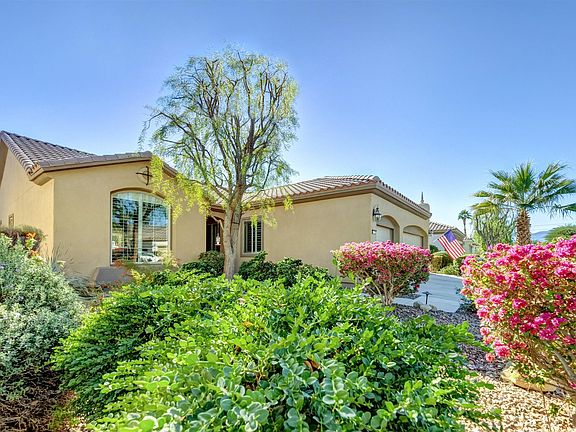 2nd image of 80603 Avenida Santa Marta