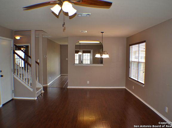 4th image of 2133 Dorman Dr