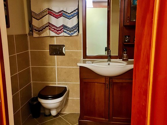 4th image of 1348 Pacheco St Suite 203