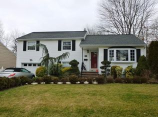 14 Garden Oval, Springfield, NJ 07081