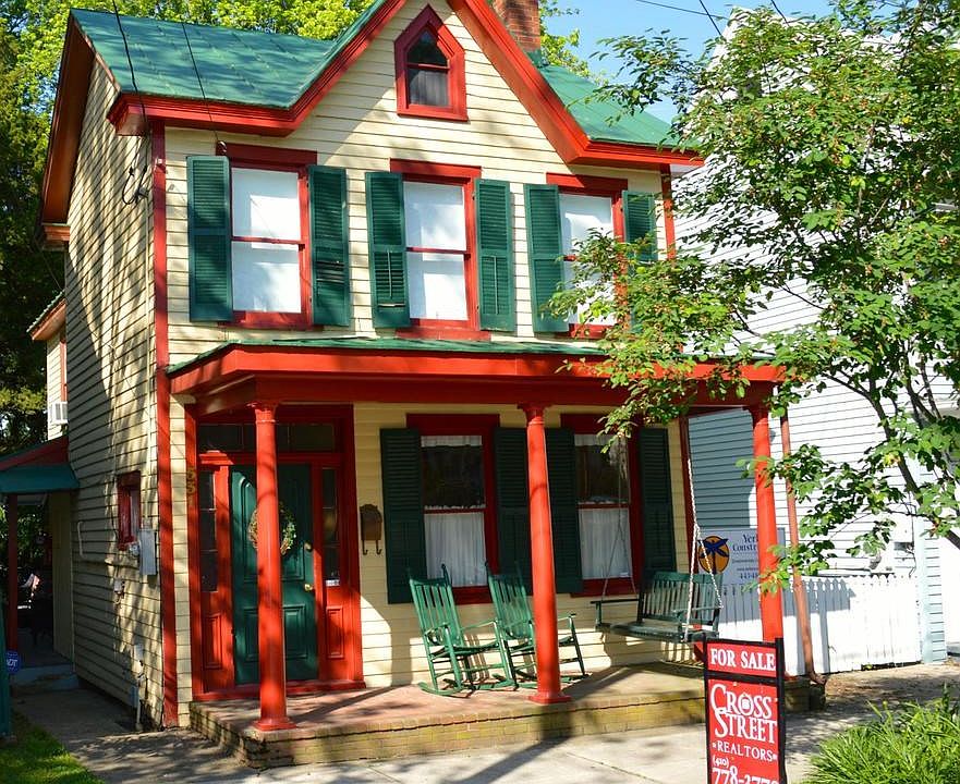 Exterior (Front)