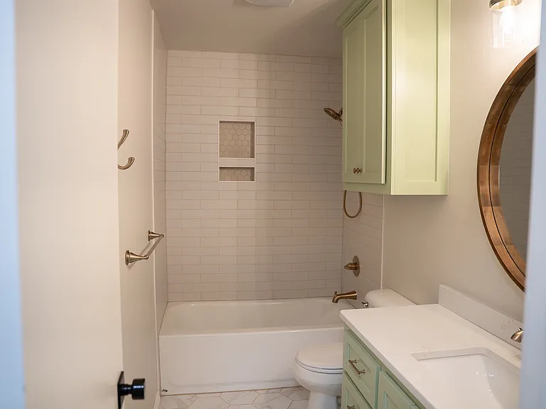 2916 E Lake Dr — Photo 23