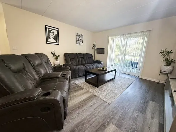 50 Webster St APT 104, Weymouth, MA 02190