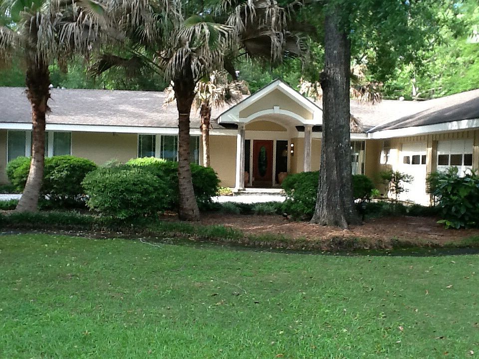 1st image of 43 Riverdale Dr