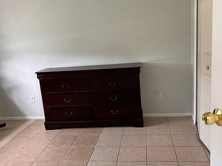 1517-21 SW Santa Barbara Pl — Photo 18