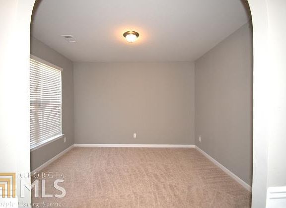 4th image of 219 Shelton Dr
