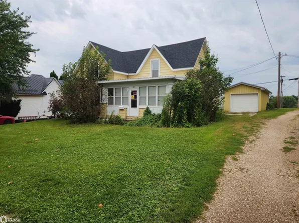 205 E State St, Toledo, IA 52342