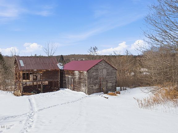 5th image of 187 E Shore Road