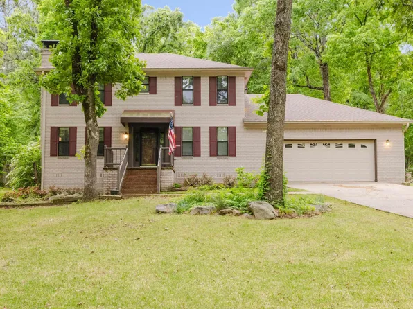 9 Yukon Cv, Maumelle, AR 72113