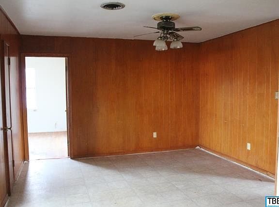2nd image of 2502 Post Oak Ave