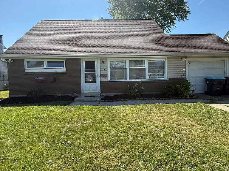 54 Monica Rd — Photo 1