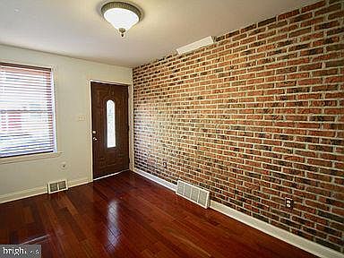 2nd image of 1308 E Berks St