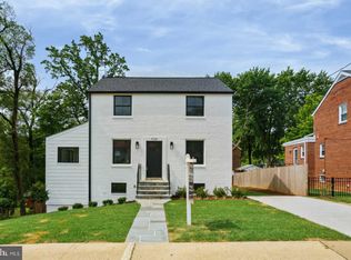 5328 2nd St N, Arlington, VA 22203