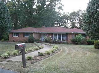 705 E 2nd Ave, Easley, SC 29640