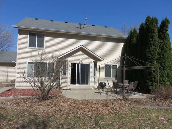 10285 Oakhill Ct, Elko New Market, MN 55020