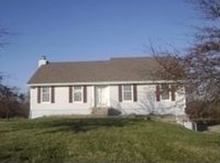 1410 Clendenen St, Raymore, MO 64083