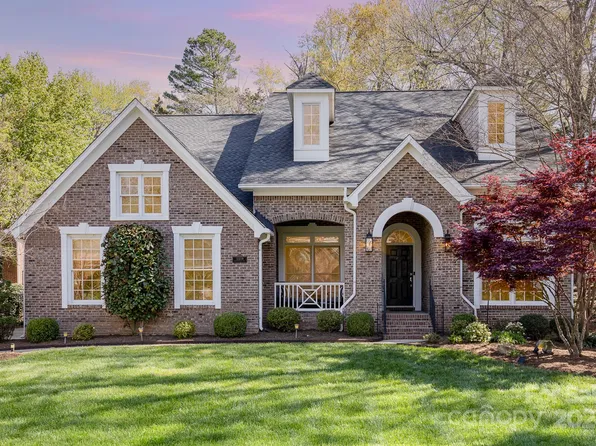 11409 Bloomfield Dr, Charlotte, NC 28277