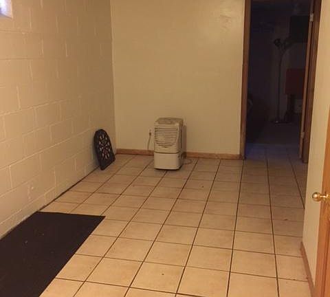 3rd image of 1104 13th Ave SE #3