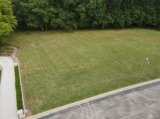 295 E Mueller Ct, Decatur, IL 62521