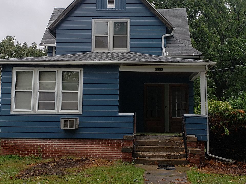 1st image of 1133 E North St #2