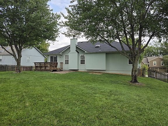 Large, fenced back yard