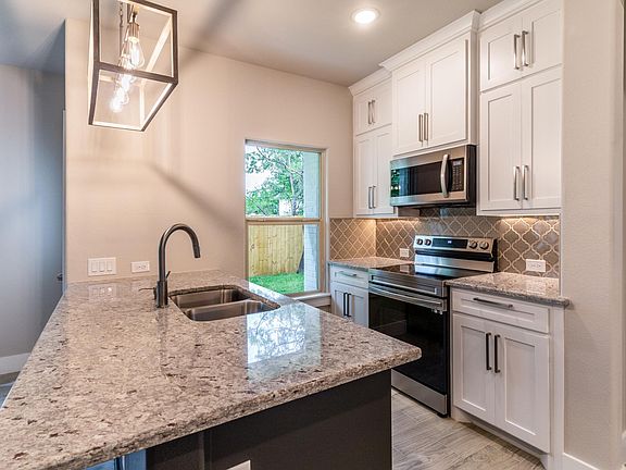 3rd image of 310 Ditto Ave #A