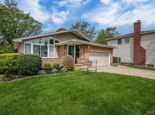 78 Snug Haven Ct, Tonawanda, NY 14150